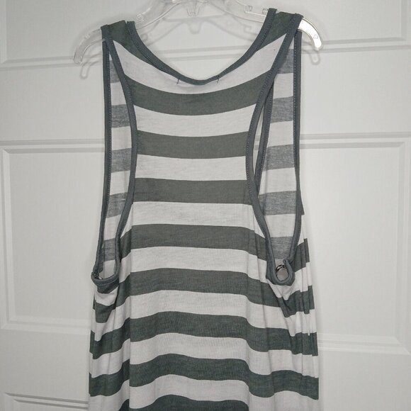 U2B Striped Maxi Dress White And Gray Size Medium Sleeveless - Picture 2 of 6